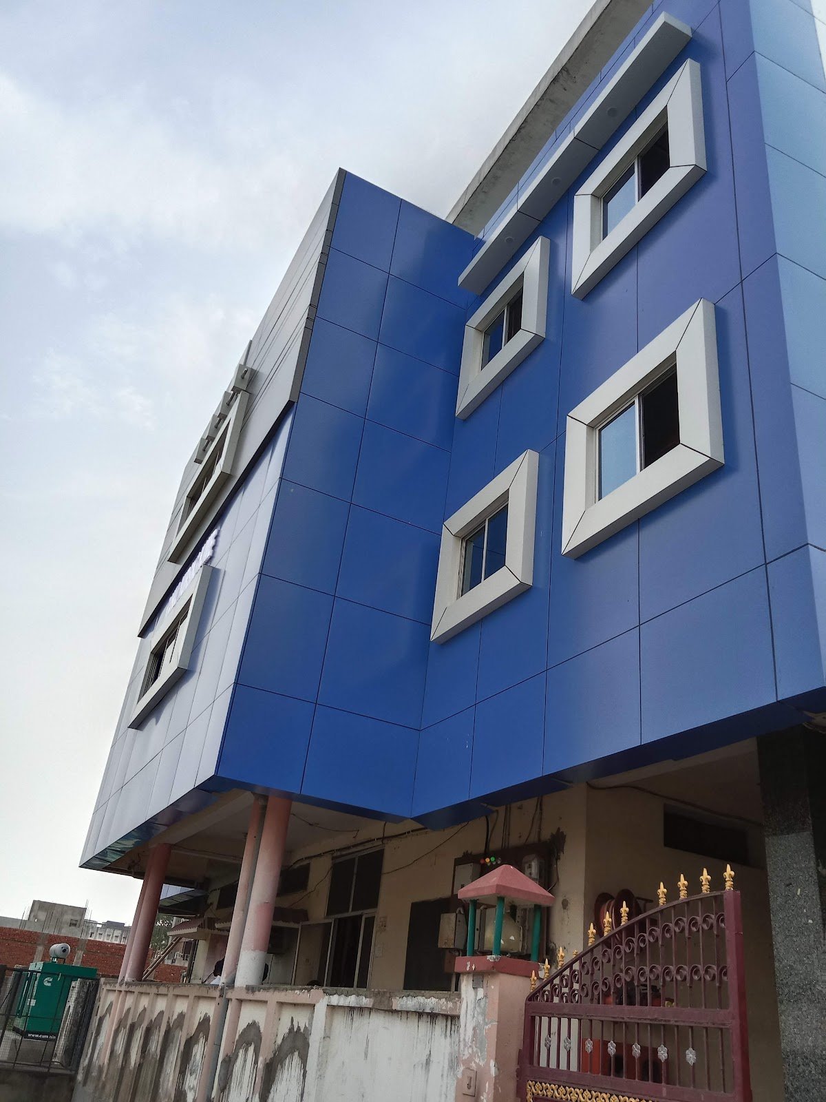 Narayan Hospital building, Gorakhpur